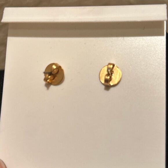 Tory Burch Kira Gold Tone Signature Logo Stud Earrings Preppy Medallion NEW - Picture 3 of 5